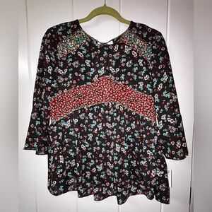 Floral V-Neck Smocked Waist boho top NWT